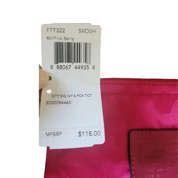 New Coach 2-Piece Signature Getaway Weekender Nylon Packable Pink Berry - Picture 8 of 13